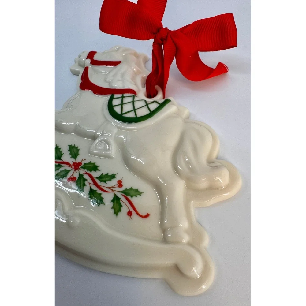 Lenox Holiday Rocking Horse Cookie Press Porcelain Ornament Holly Berry 6095244
